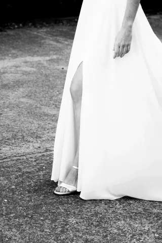 Vestido de novia minimalista boho