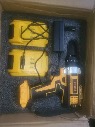 Taladro a batería Jemi + 2 baterías