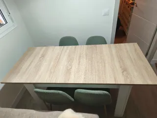 Mesa comedor extensible + sillas