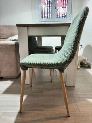 Mesa comedor extensible + sillas