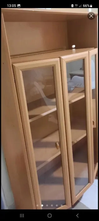 VITRINA MADERA PUERTAS CRISTAL, URGE