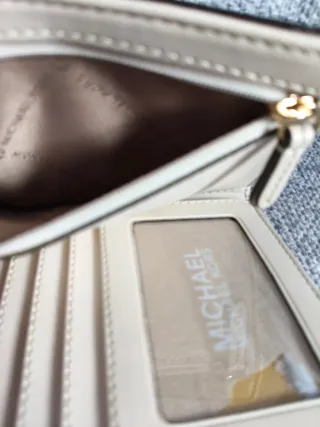 Funda pasaporte / cartera Michael Kors
