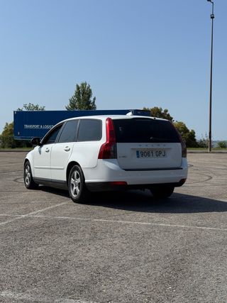 Volvo V50 2009