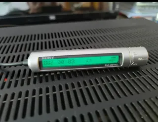 Sony Walkman Mando remoto RM-MC11 EL