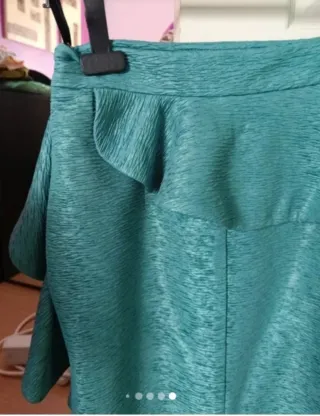 Conjunto de falda y blusa