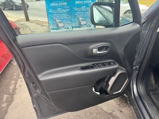 SIN ENTRADA! Jeep Renegade SÓLO 60000KM!