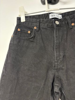 Pantalones vaqueros fit rectos ZARA