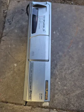 Alpine Cargador de Cd