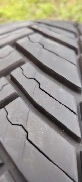 Rueda Michelin Agilis Cross Climate 195/60R16