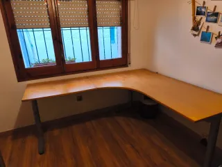 Escritorio esquinero Ikea Galant