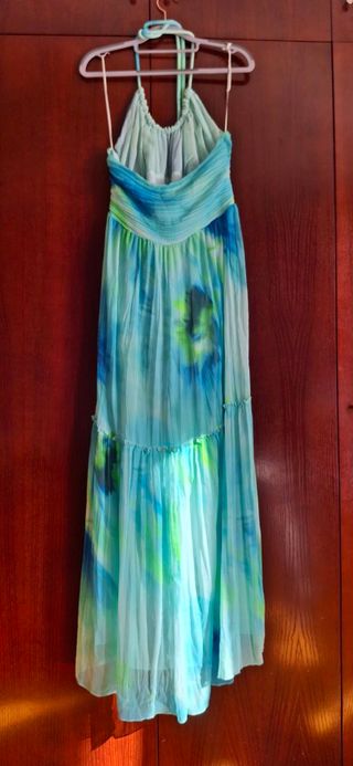 Vestido nuevo largo de gasa