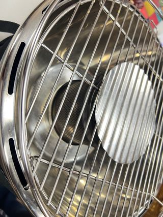 Barbacoa portatil de mesa con soplador de carbón