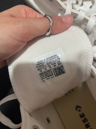 Converse blancas altas talla 44 – nuevas con caja