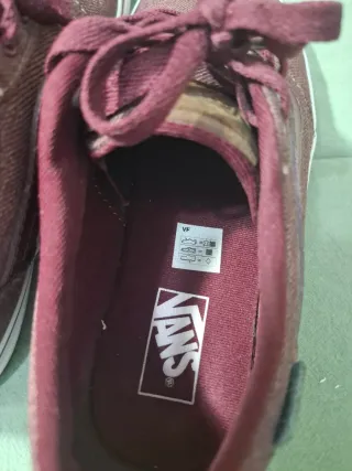 Zapatillas Vans, número 36