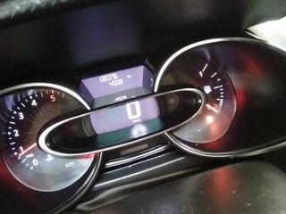 Renault Clio Limited dCi 66 kW (90 CV)