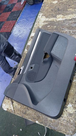 Tapiza el techo caído reparación