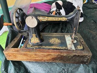 Máquina de Coser SINGER Antigua Modelo Esfinge)SXX