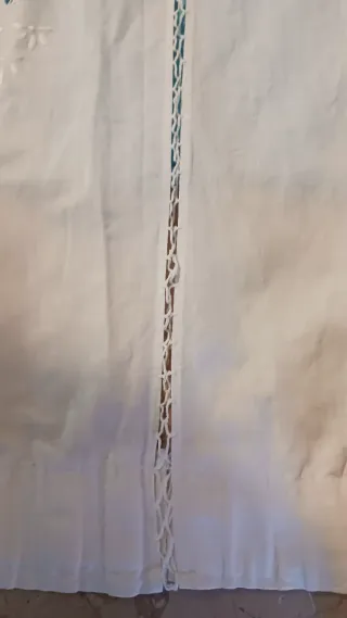 Tenda ricamata vintage