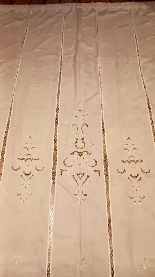 Tenda ricamata vintage