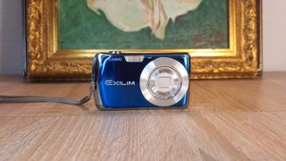 Cámara Digital Casio Exilim EX-Z1 10.3MP Azul