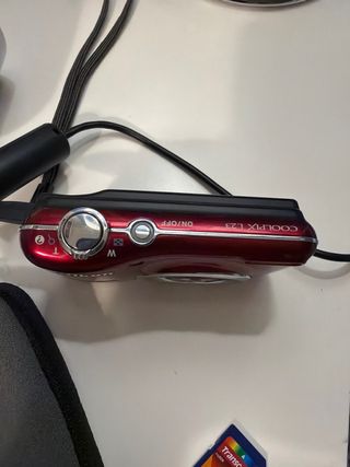 Nikon coolpix L23