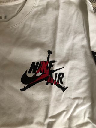 Camiseta Air Jordan.