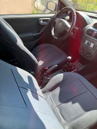 Opel Corsa 2004