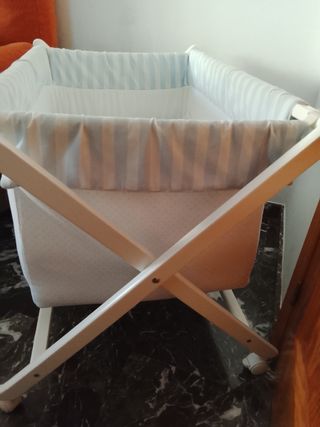 Minicuna bebé
