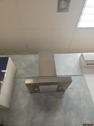 Campana extractora 90 cms exposicion tienda nueva