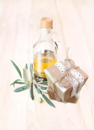 Sapone all'olio d'oliva artigianale con merletto