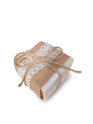 Sapone all'olio d'oliva artigianale con merletto