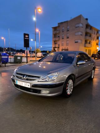 Peugeot 607 2001