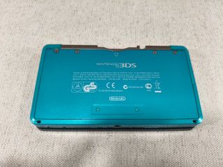 Nintendo 3DS azul + 5 juegos