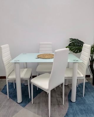 LIQUIDO!! COMEDOR DE VIDRIO  DE 4 SILLAS