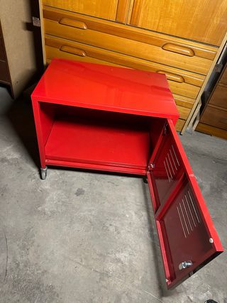 Mueble metálico de Ikea