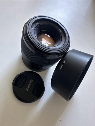 Camara sony alpha 7iii + obj sony 50mm f 1.8