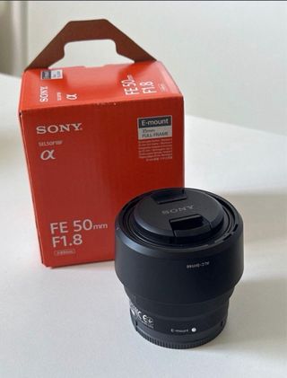 Camara sony alpha 7iii + obj sony 50mm f 1.8