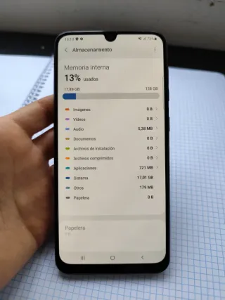 Samsung Galaxy A50 android
