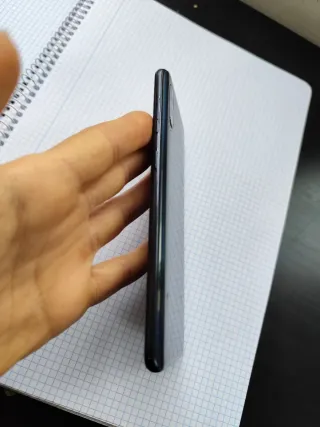 Samsung Galaxy A50 android