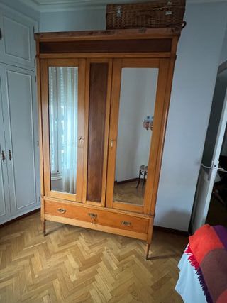 armario antiguo años 20 con marquetería