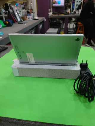 TABLET LENOVO SMARY M10 HD 32GB 2 GB RAM