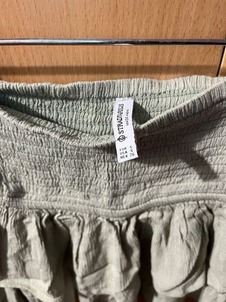 Falda de Stradivarius