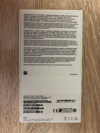 iphone 11 blanco muy buen estado