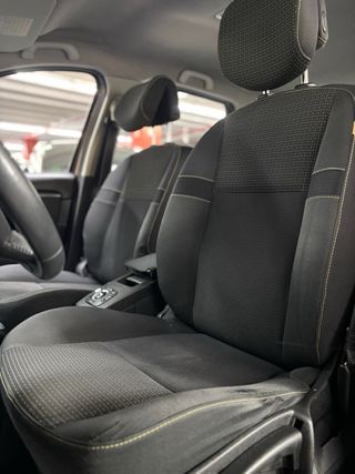 RENAULT GRAND SCENIC TCe 2009 154.000km Etiqueta C