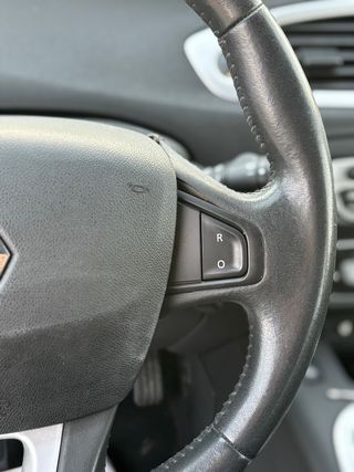 RENAULT GRAND SCENIC TCe 2009 154.000km Etiqueta C