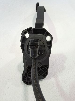 PEDAL EMBRAGUE VOLKSWAGEN GOLF V BERLINA (1K1) (2)