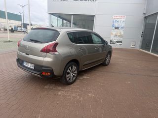 Peugeot 3008 2016