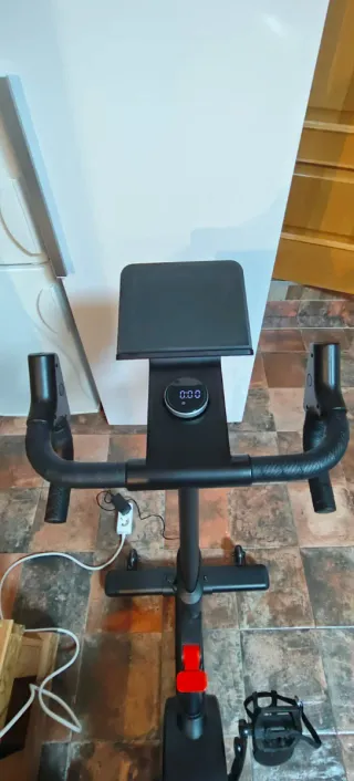 Bicicleta estática BH OSAKA inteligente ideal