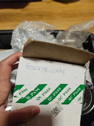 Tube de escape de coche