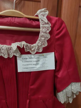 Fallera huertana corpiño rojo